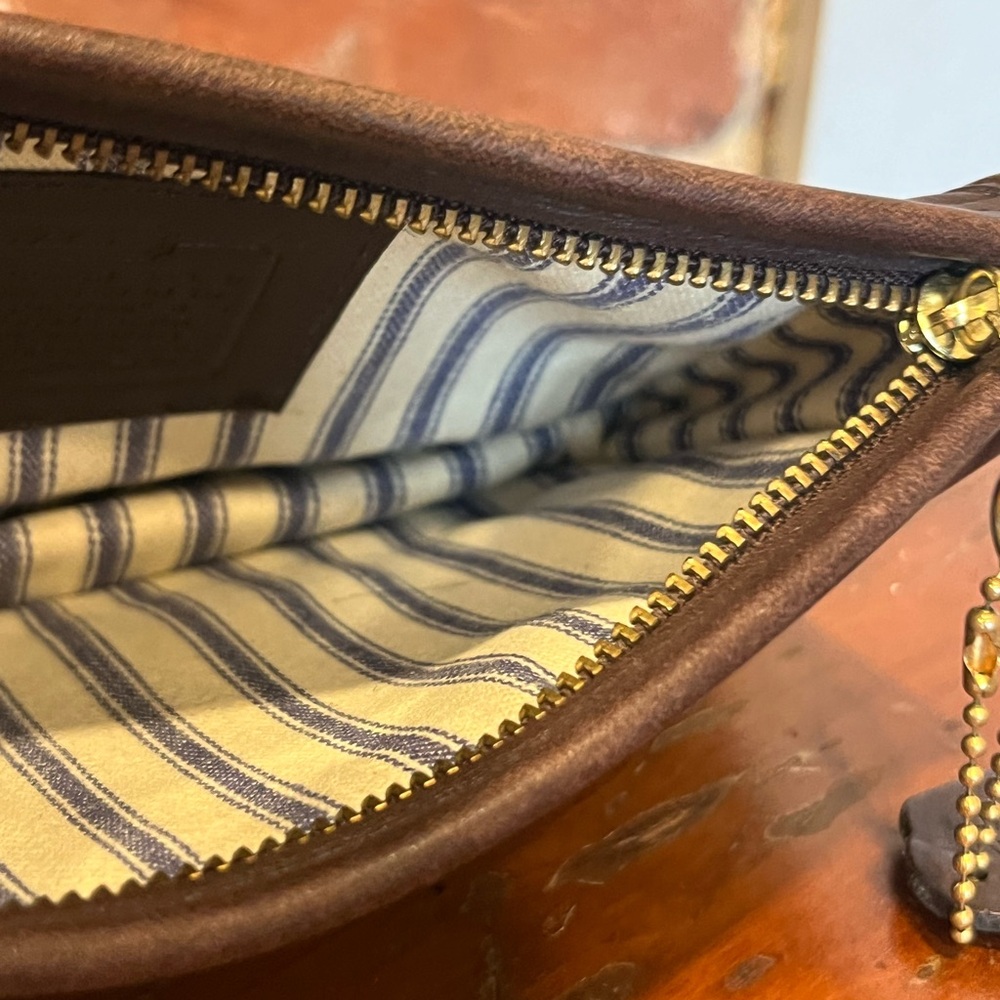 Vintage Coach Chunky Pouch Case Cosmetic Bag Brown Zip USA W/tag & Creed - Picture 14 of 16